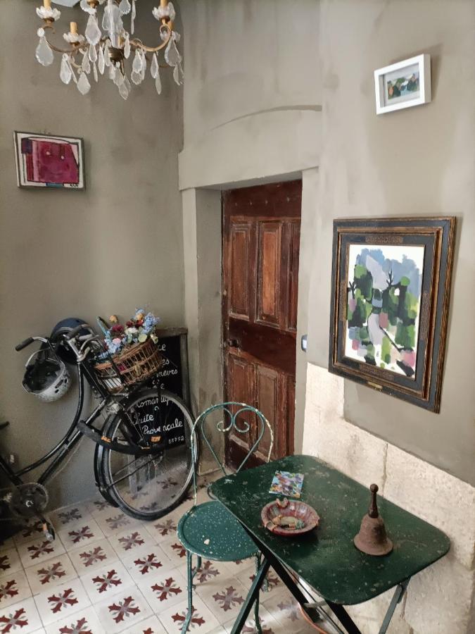 Bed and Breakfast A L'Etape Des Randonneurs (Adults Only) Saignon Exterior foto